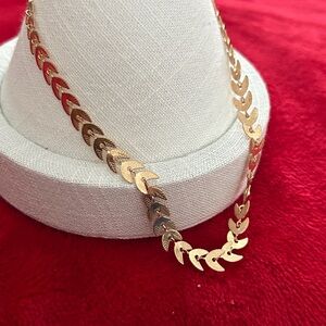 Elegant Gold Leaf‎ anklet or bracelet